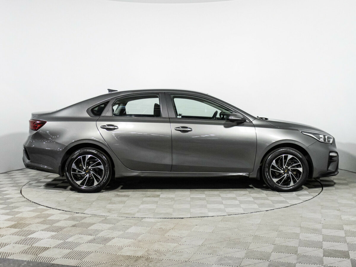 Kia Cerato с пробегом — 2020 год. Фото: #3