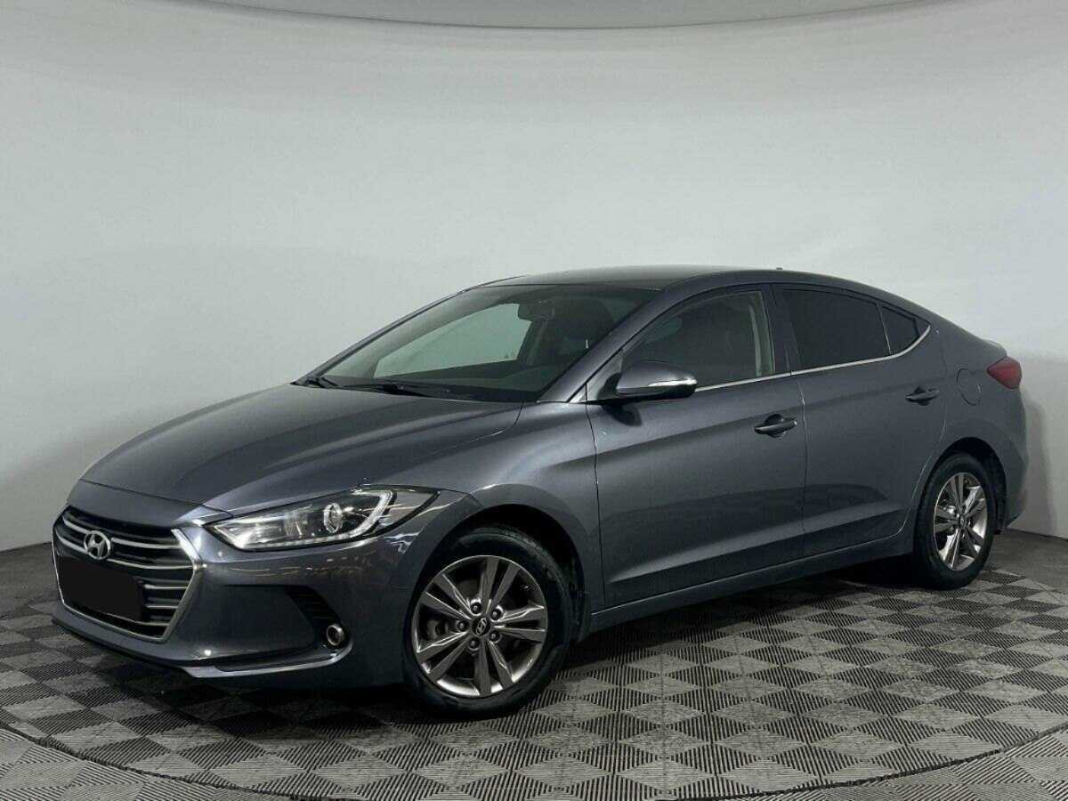 Hyundai Elantra с пробегом — 2018 год. Фото: #0