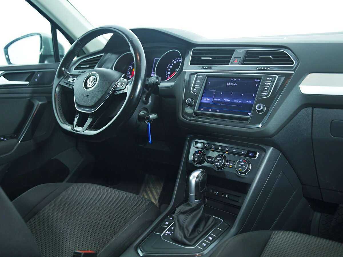 Volkswagen Tiguan с пробегом — 2017 год. Фото: #10
