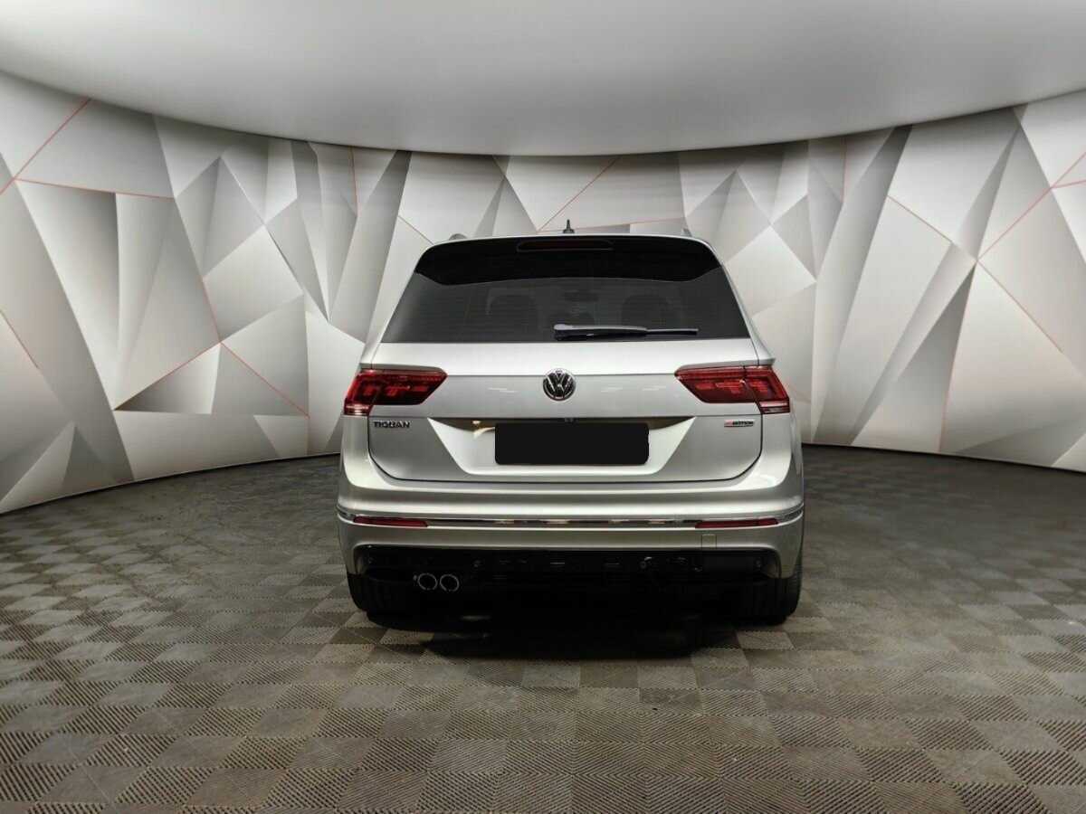 Volkswagen Tiguan с пробегом — 2018 год. Фото: #5