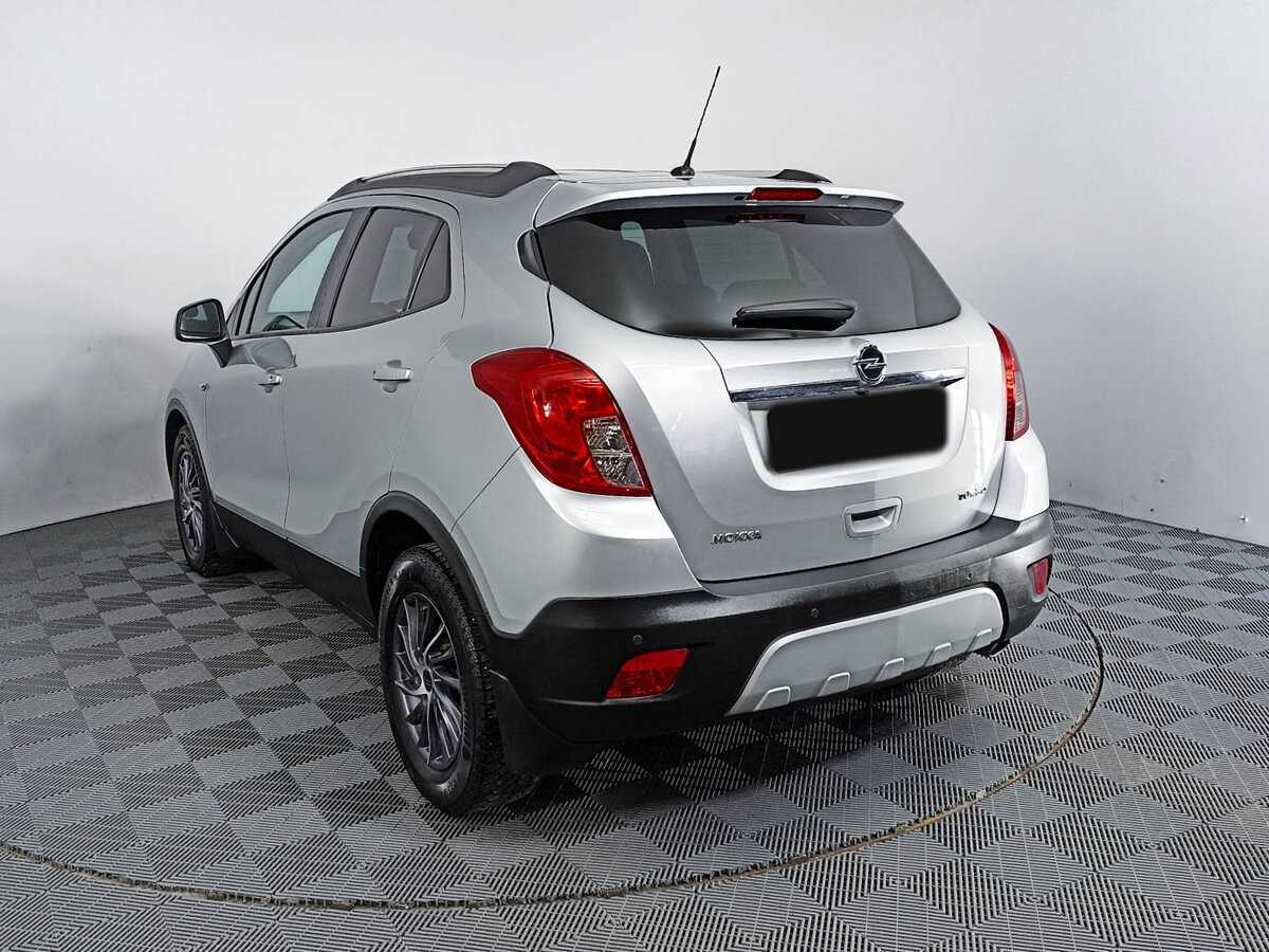 Opel Mokka с пробегом — 2014 год. Фото: #6