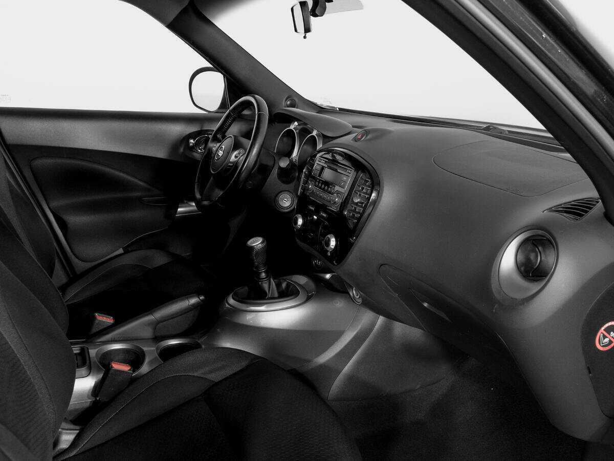 Nissan Juke с пробегом — 2013 год. Фото: #8