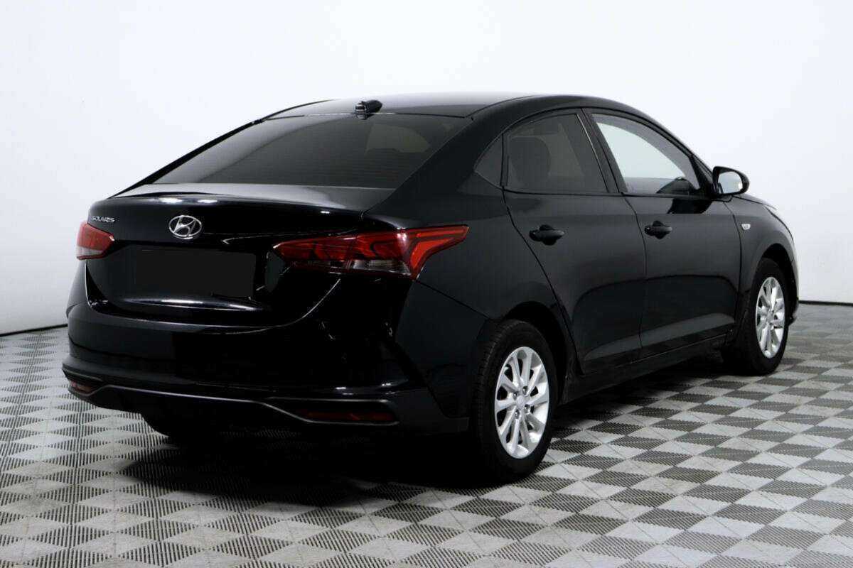 Hyundai Solaris с пробегом — 2021 год. Фото: #4