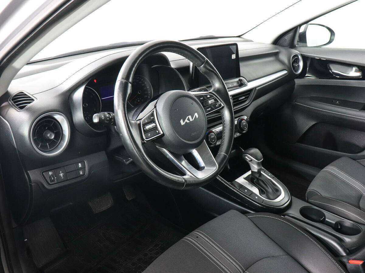 Kia Cerato с пробегом — 2021 год. Фото: #7