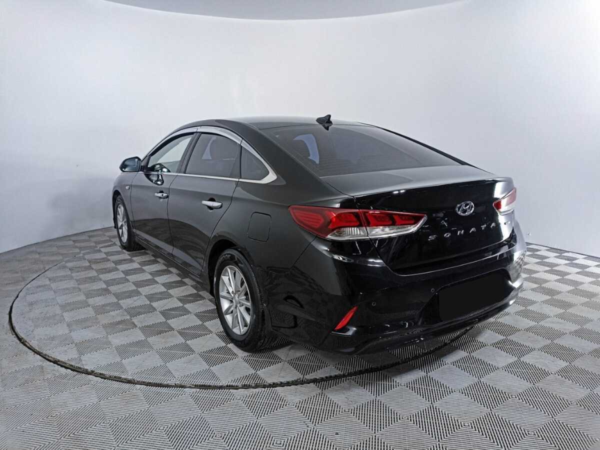 Hyundai Sonata с пробегом — 2017 год. Фото: #6