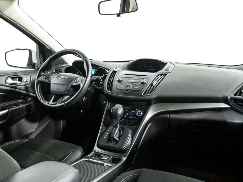 Ford Kuga с пробегом — 2018 год. Фото: #8