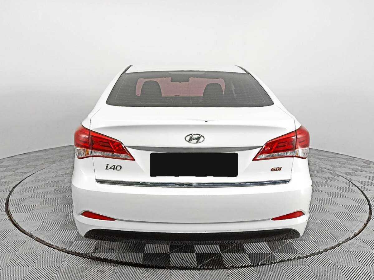 Hyundai i40 с пробегом — 2015 год. Фото: #5