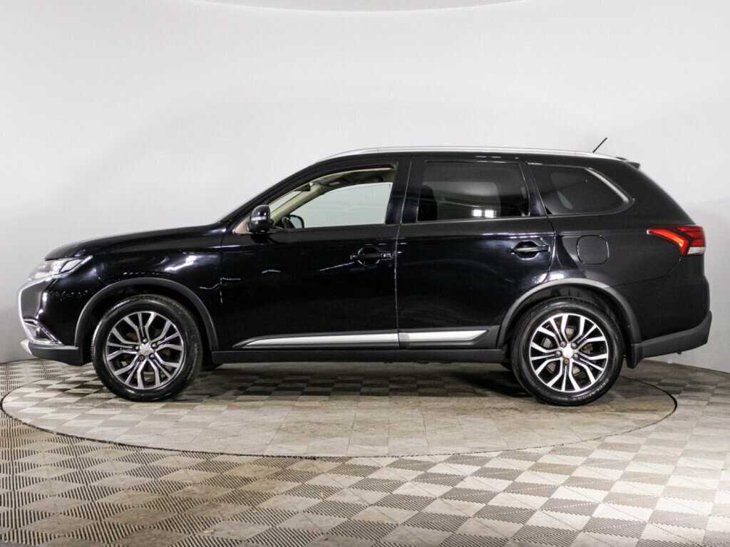 Mitsubishi Outlander с пробегом — 2016 год. Фото: #7