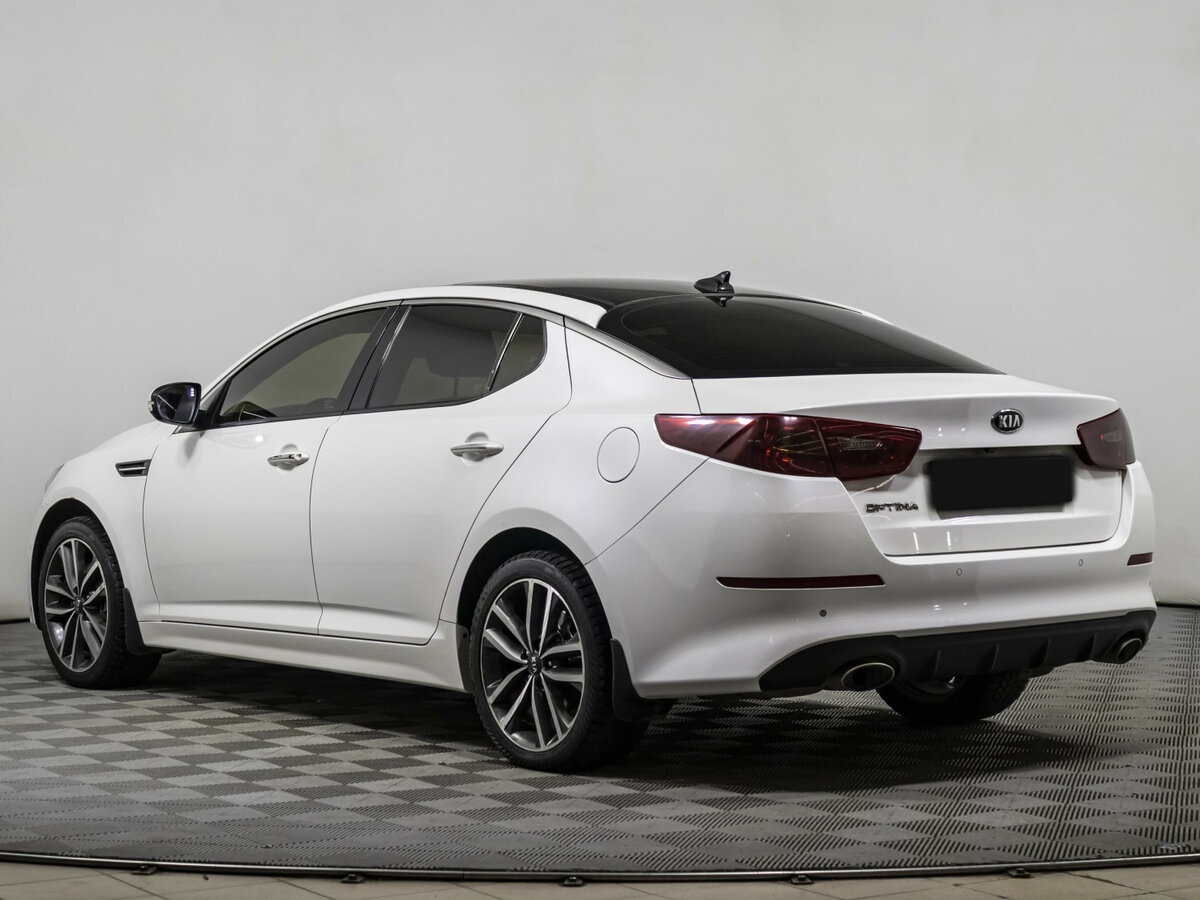 Kia Optima с пробегом — 2013 год. Фото: #6