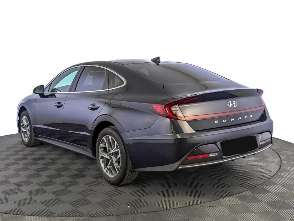 Hyundai Sonata с пробегом — 2021 год. Фото: #6