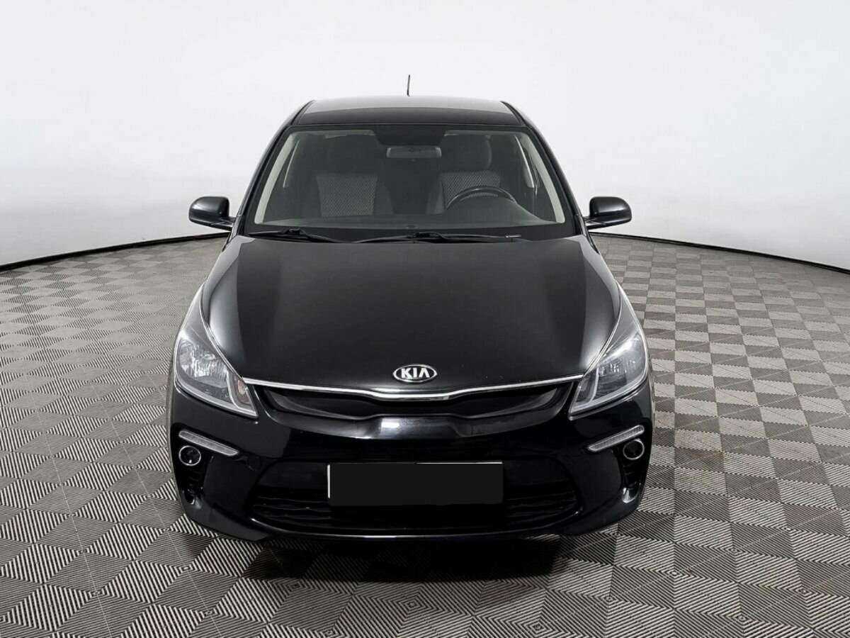 Kia Rio с пробегом — 2017 год. Фото: #1
