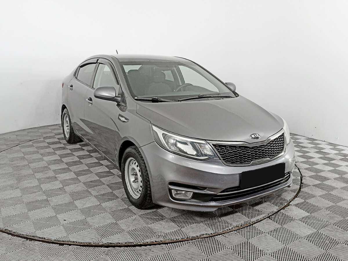 Kia Rio с пробегом — 2016 год. Фото: #2