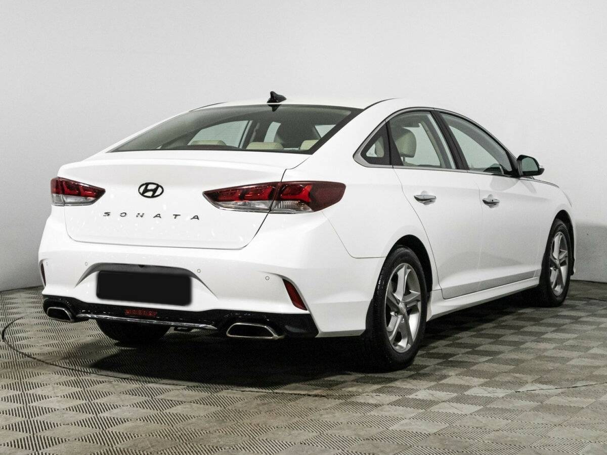 Hyundai Sonata с пробегом — 2017 год. Фото: #4