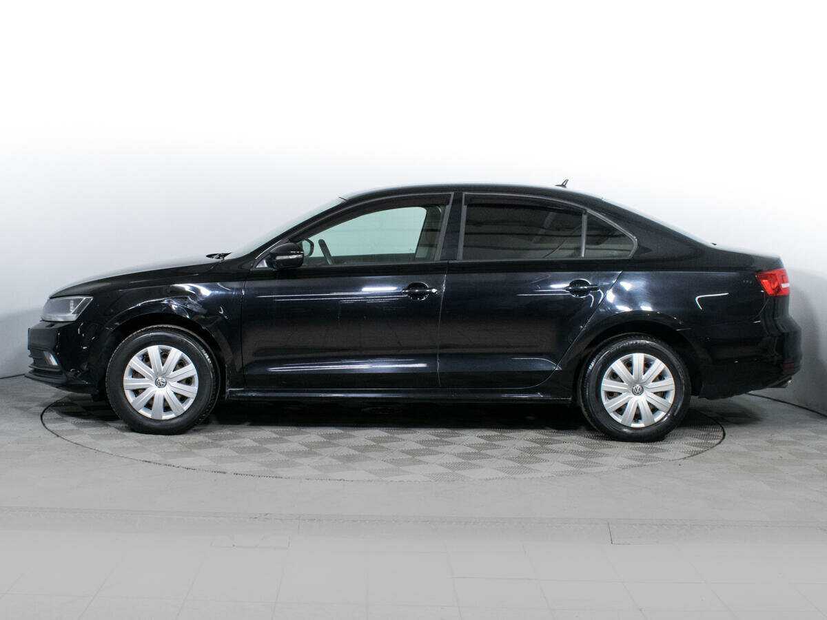 Volkswagen Jetta с пробегом — 2015 год. Фото: #7