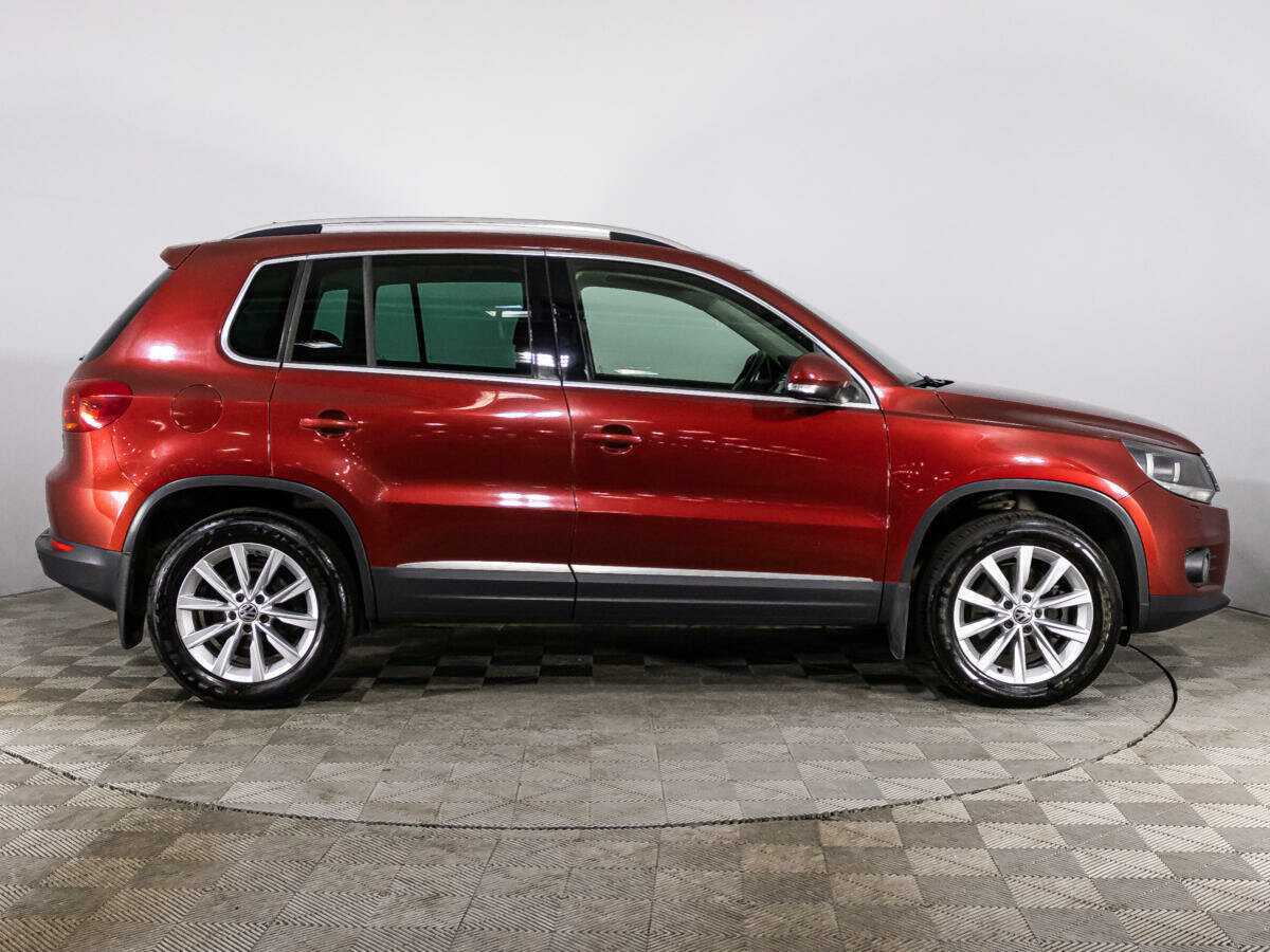 Volkswagen Tiguan с пробегом — 2012 год. Фото: #3