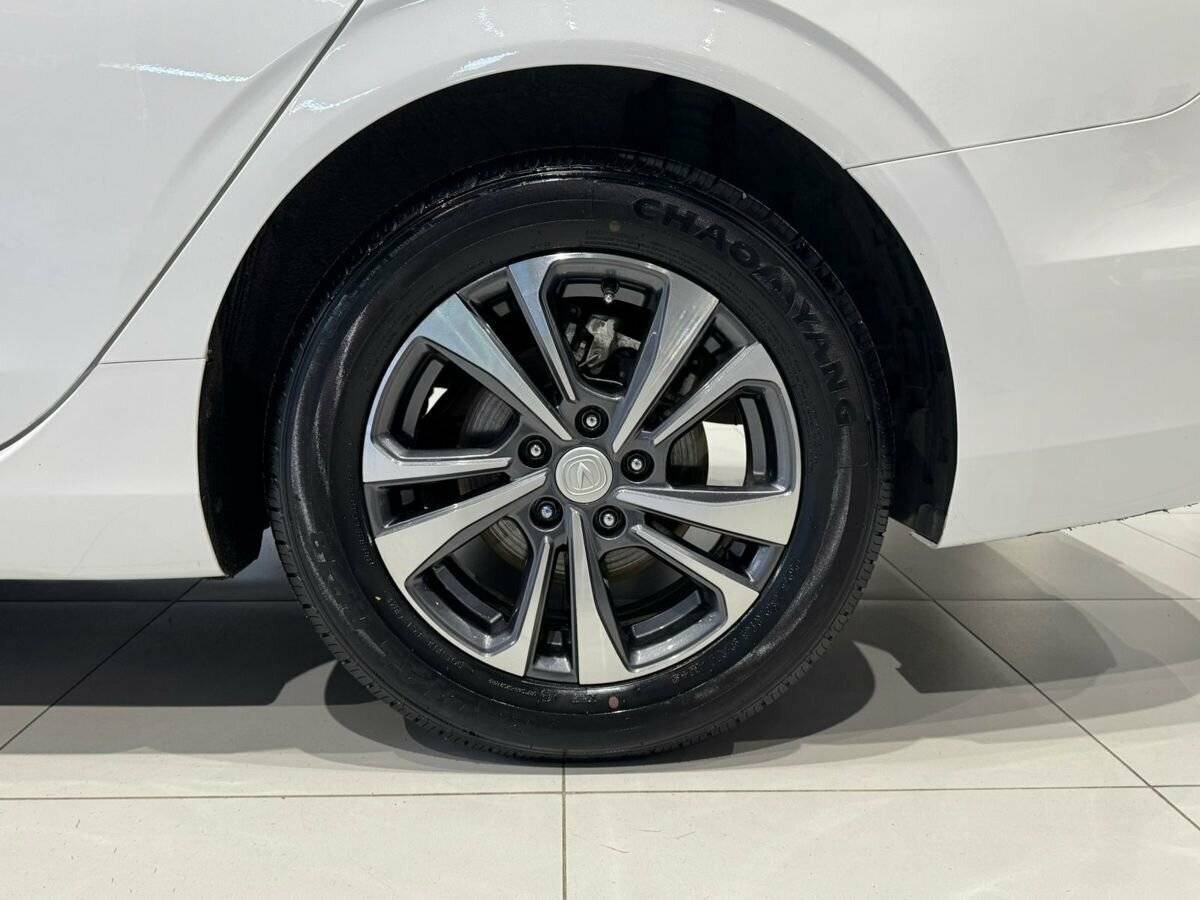 Changan Eado Plus с пробегом — 2023 год. Фото: #8