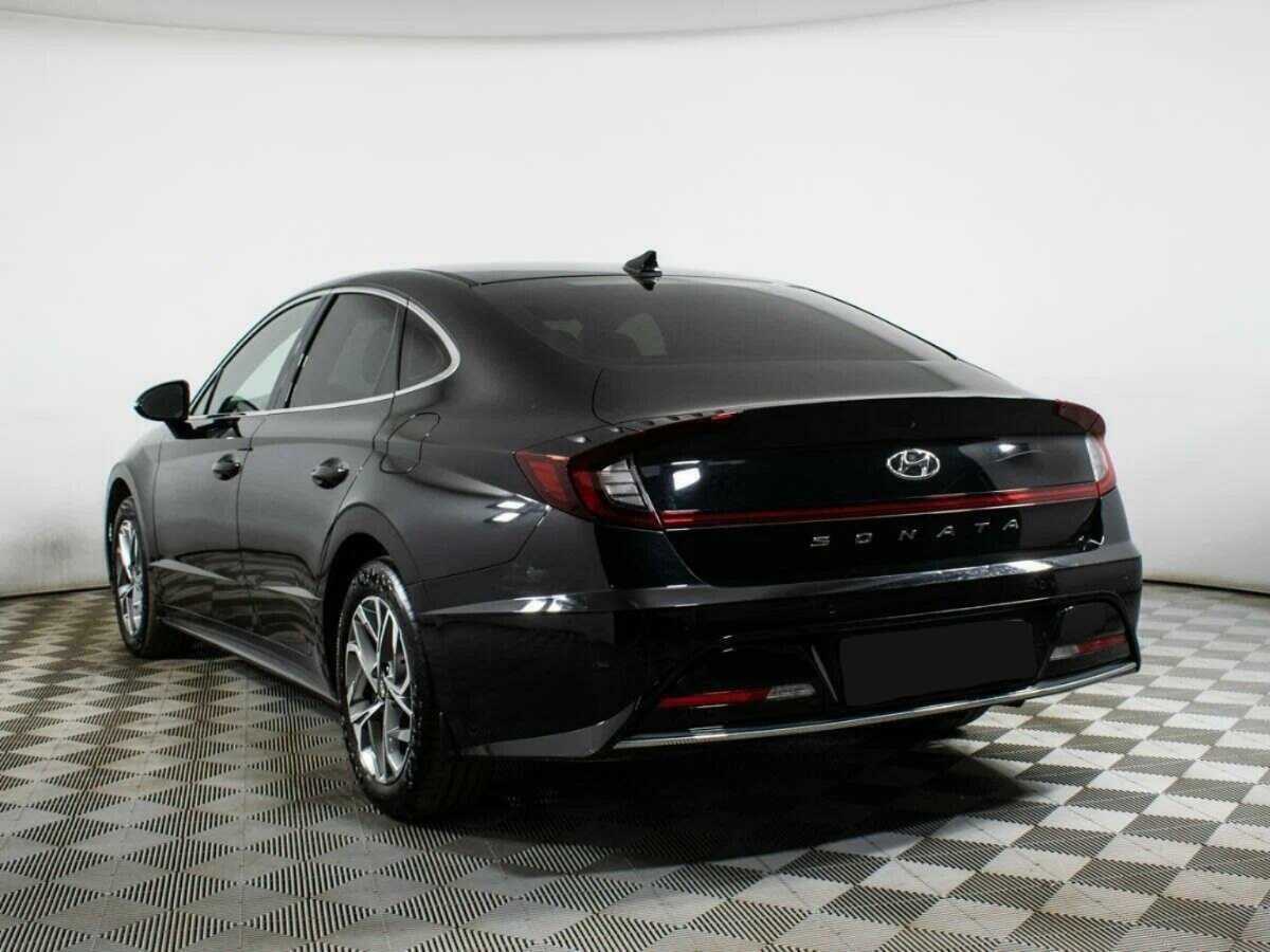 Hyundai Sonata с пробегом — 2020 год. Фото: #6
