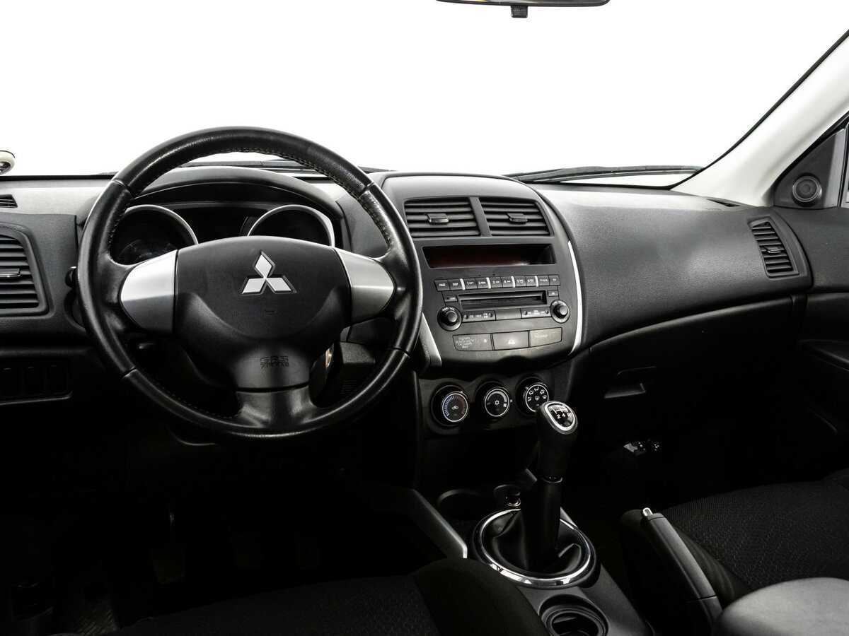 Mitsubishi ASX с пробегом — 2013 год. Фото: #8