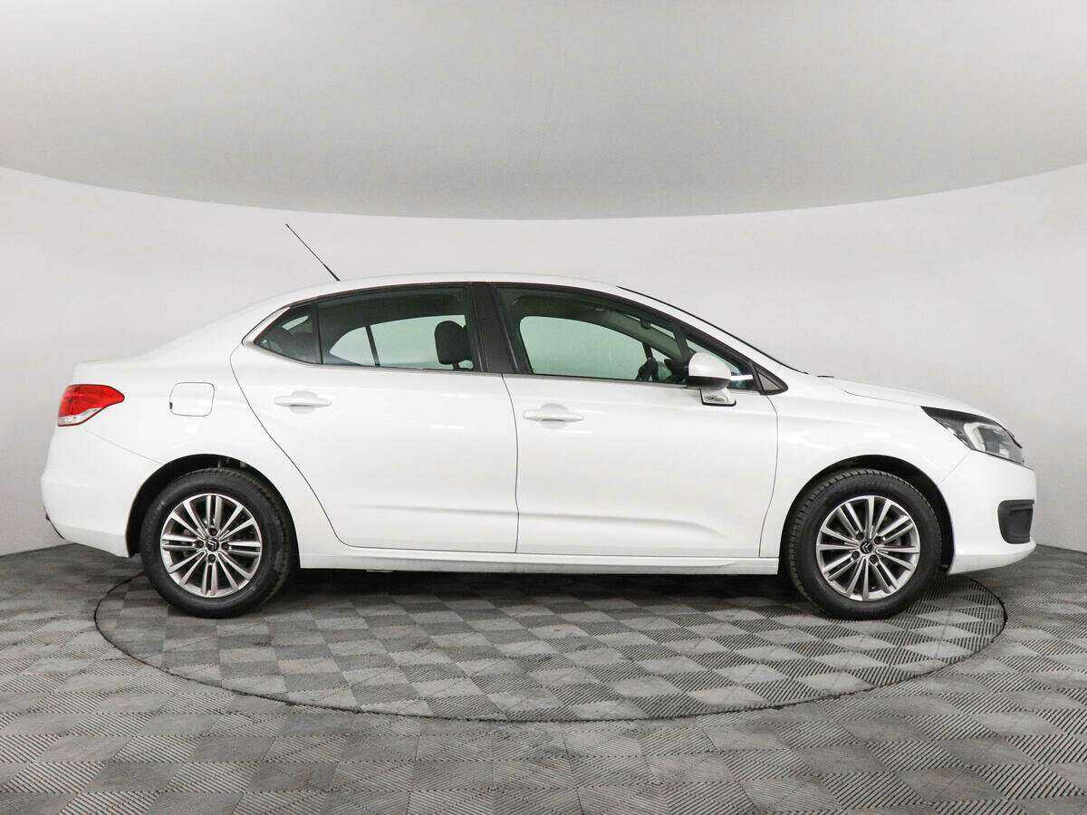 Citroen C4 с пробегом — 2017 год. Фото: #3