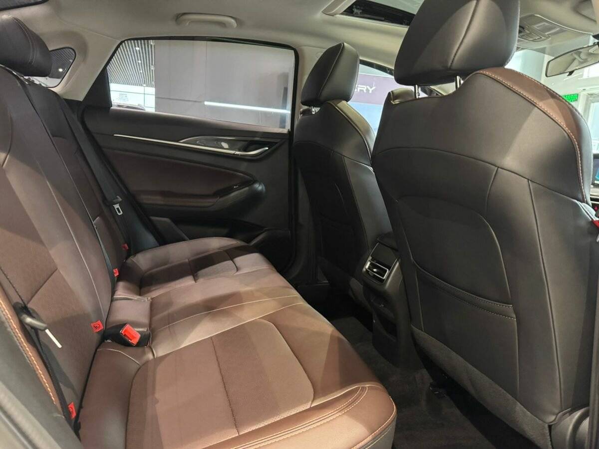 Changan Eado Plus с пробегом — 2023 год. Фото: #17