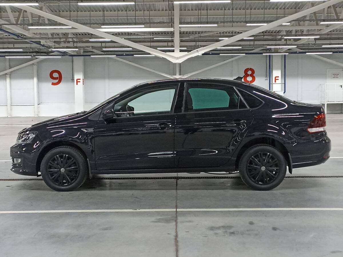 Volkswagen Polo с пробегом — 2018 год. Фото: #7