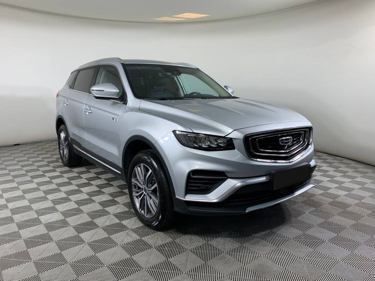 Geely Atlas Pro с пробегом — 2022 год. Фото: #2