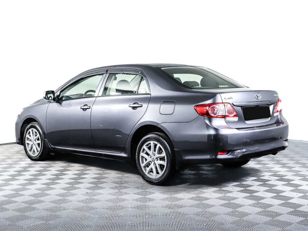 Toyota Corolla с пробегом — 2012 год. Фото: #6