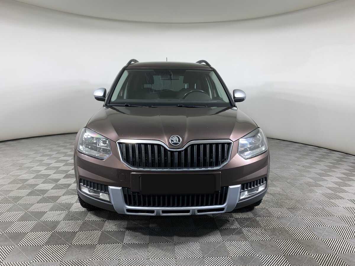 Skoda Yeti с пробегом — 2015 год. Фото: #1