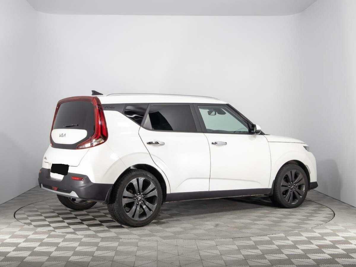 Kia Soul с пробегом — 2021 год. Фото: #4