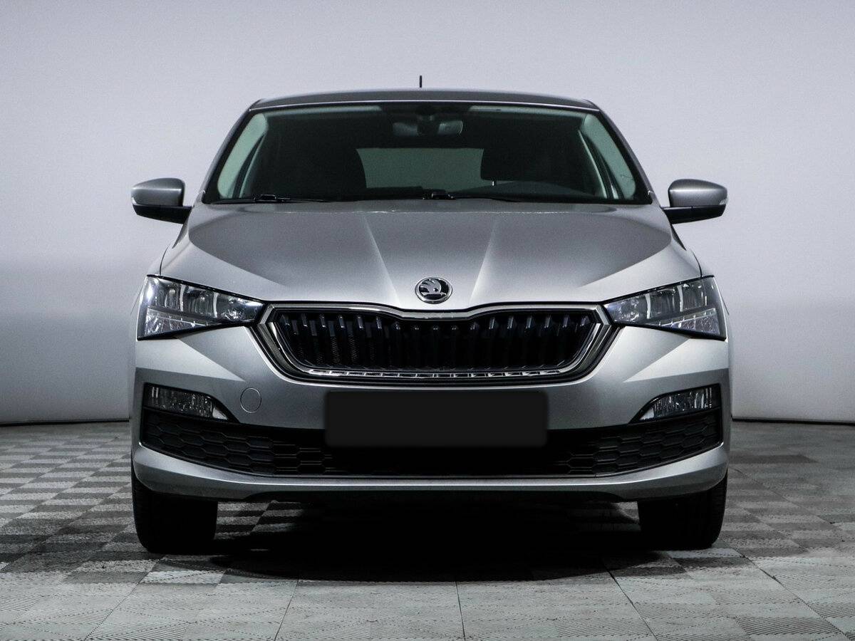 Skoda Rapid с пробегом — 2020 год. Фото: #1