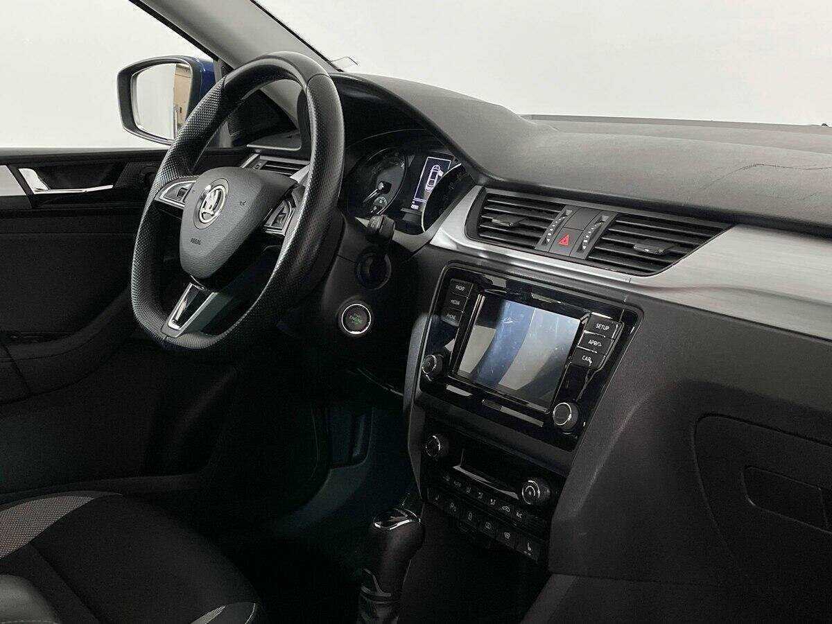 Skoda Rapid с пробегом — 2019 год. Фото: #8