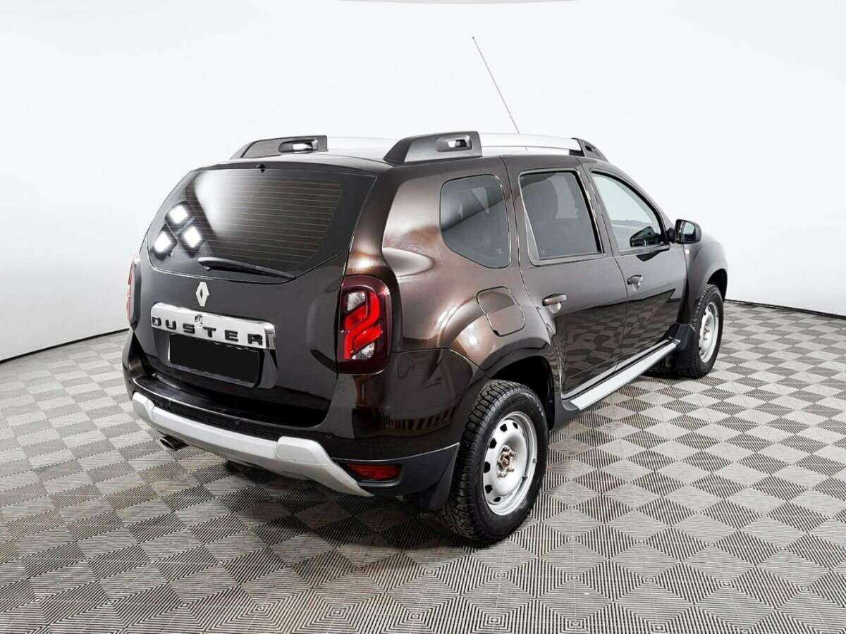 Renault Duster с пробегом — 2016 год. Фото: #4
