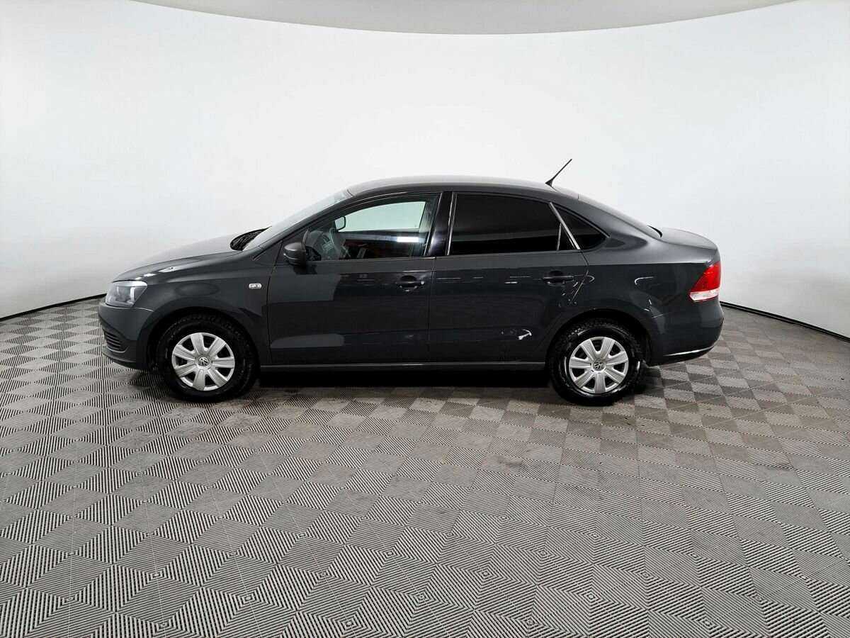 Volkswagen Polo с пробегом — 2014 год. Фото: #6