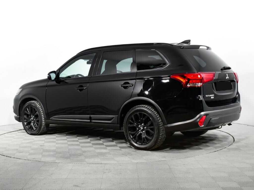 Mitsubishi Outlander с пробегом — 2021 год. Фото: #6