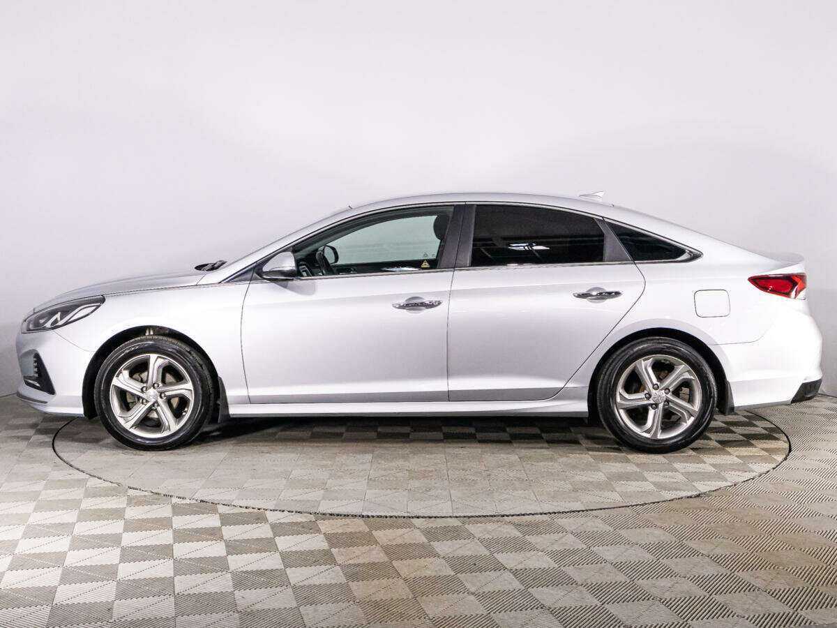 Hyundai Sonata с пробегом — 2018 год. Фото: #7