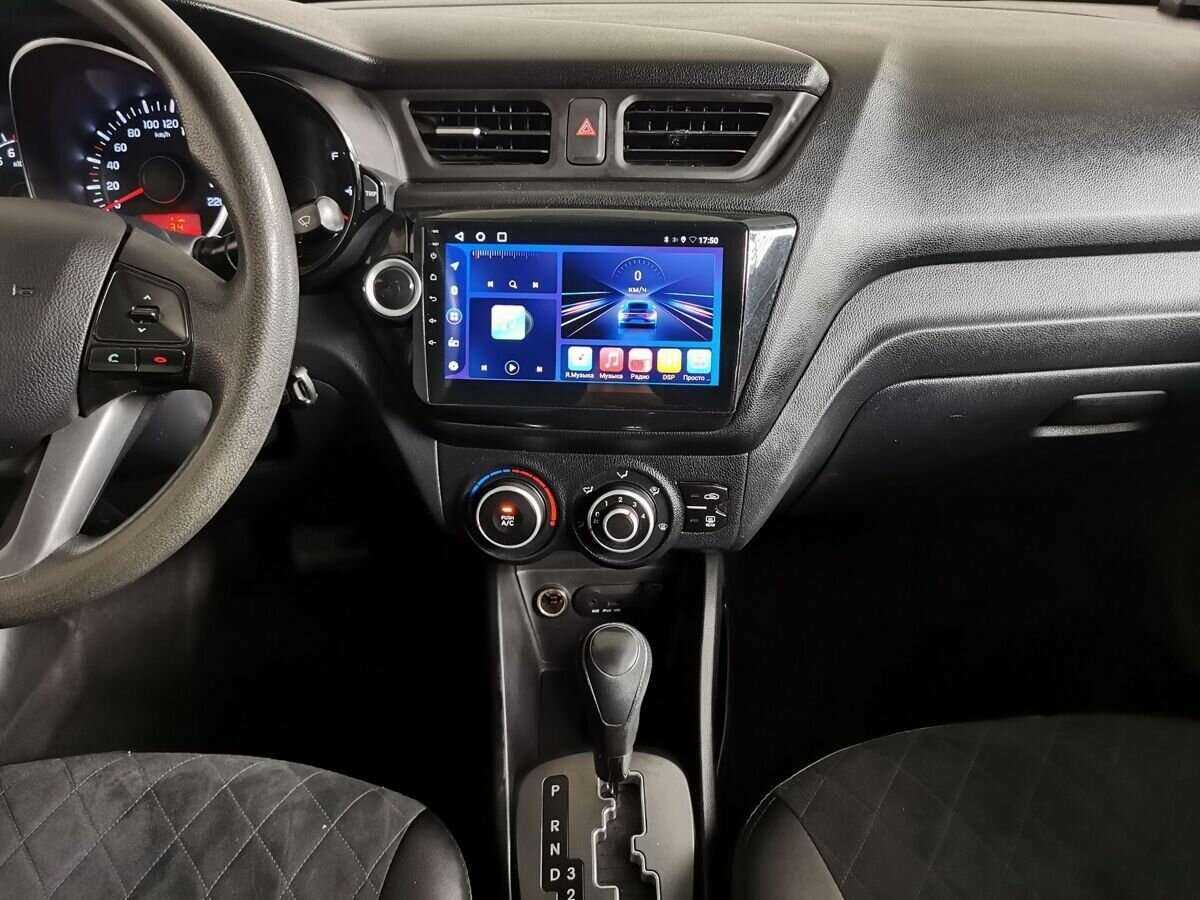 Kia Rio с пробегом — 2012 год. Фото: #11