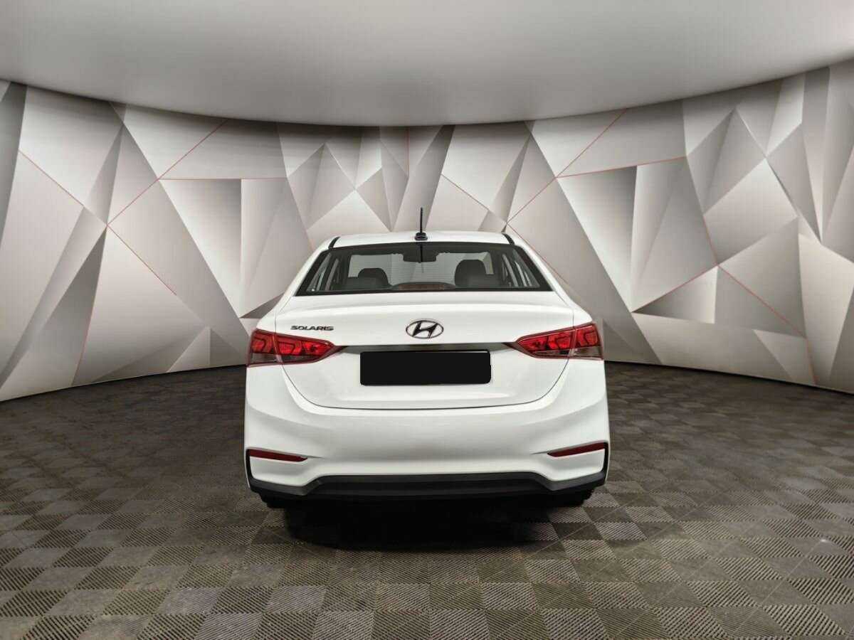 Hyundai Solaris с пробегом — 2019 год. Фото: #7