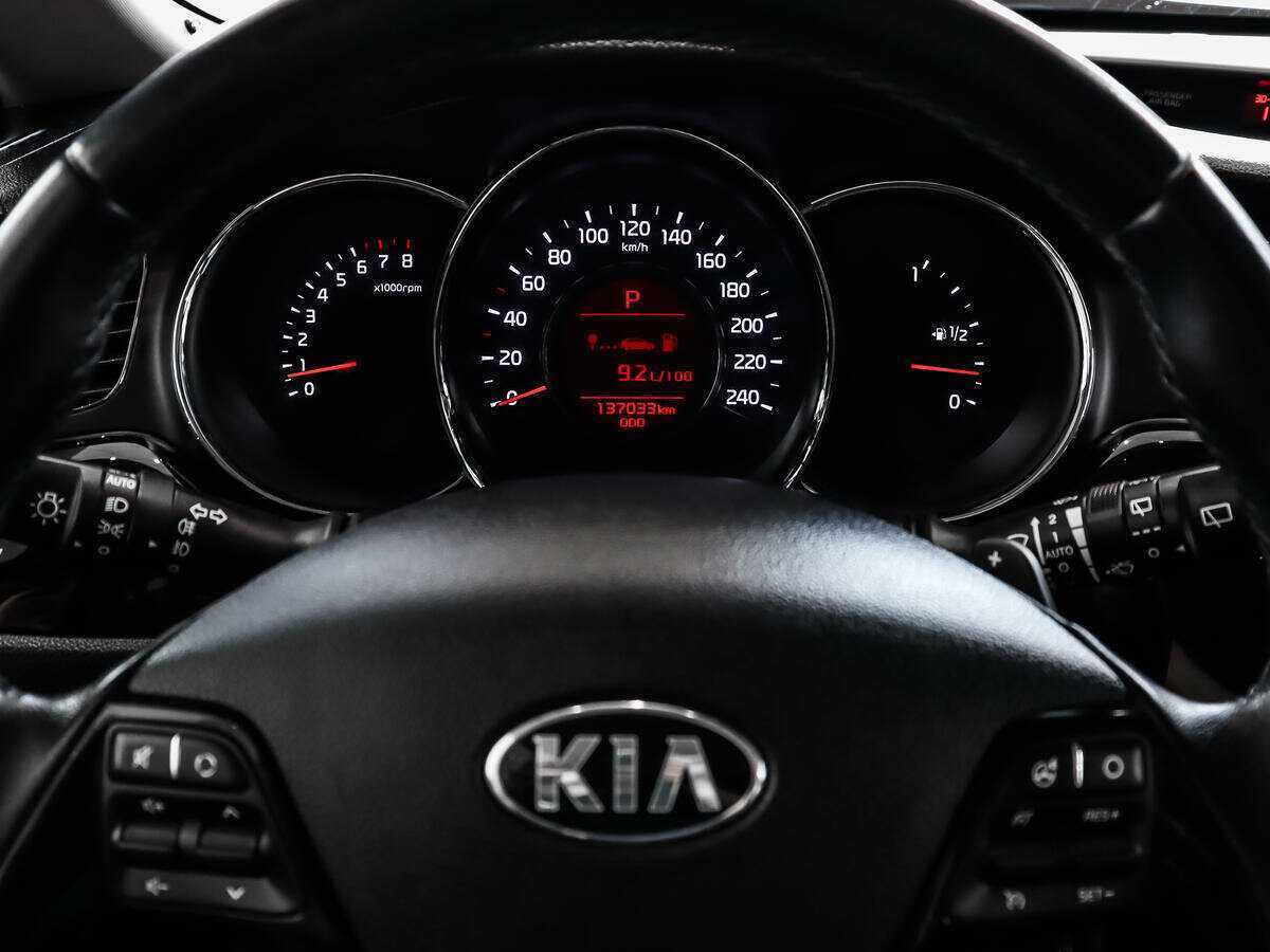 Kia Ceed с пробегом — 2013 год. Фото: #14
