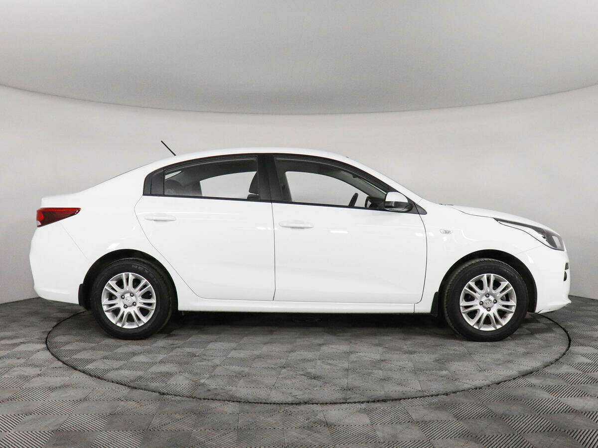 Kia Rio с пробегом — 2019 год. Фото: #3