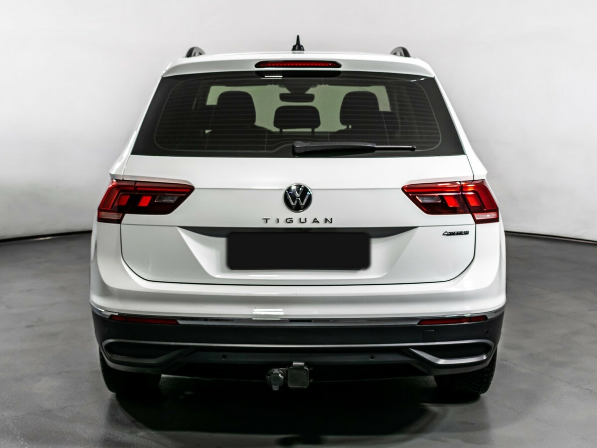 Volkswagen Tiguan с пробегом — 2022 год. Фото: #5