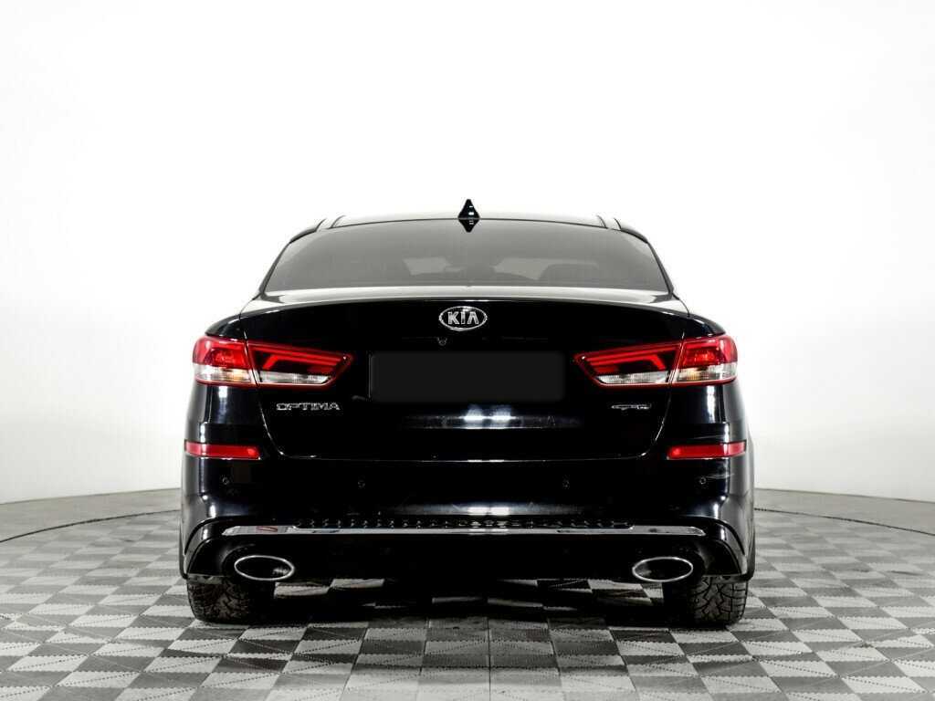 Kia Optima с пробегом — 2018 год. Фото: #4