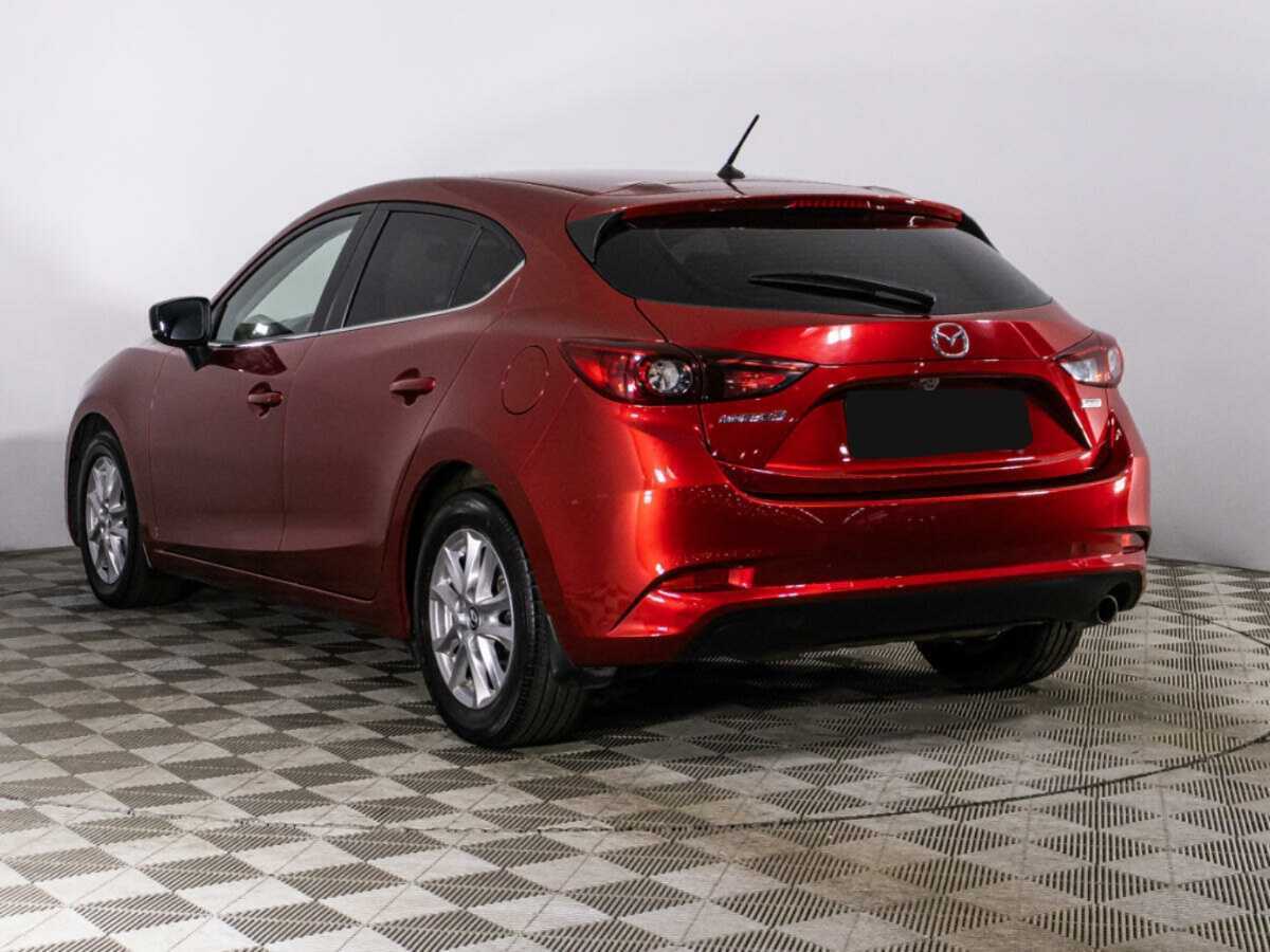 Mazda 3 с пробегом — 2016 год. Фото: #6