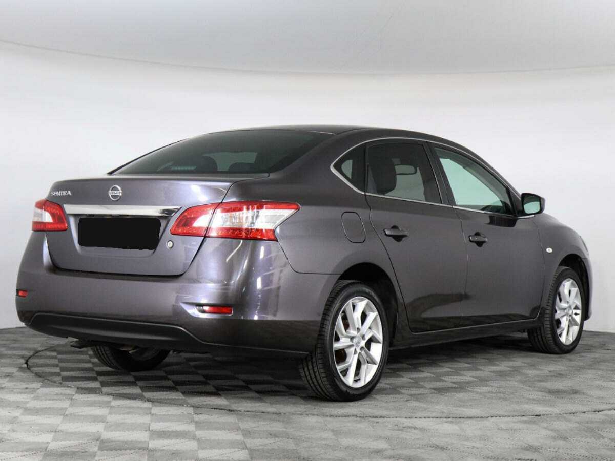 Nissan Sentra с пробегом — 2014 год. Фото: #4