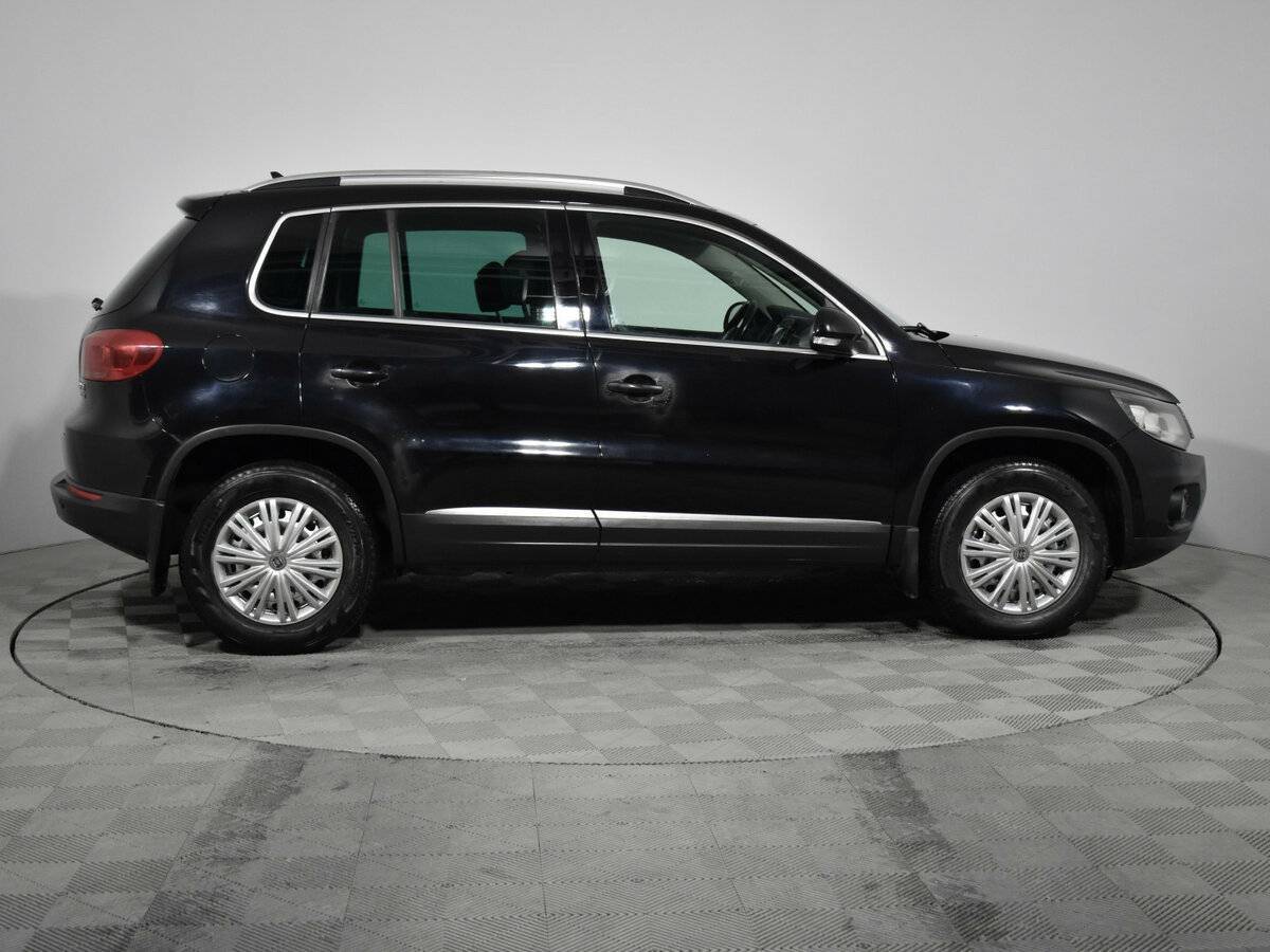 Volkswagen Tiguan с пробегом — 2012 год. Фото: #4