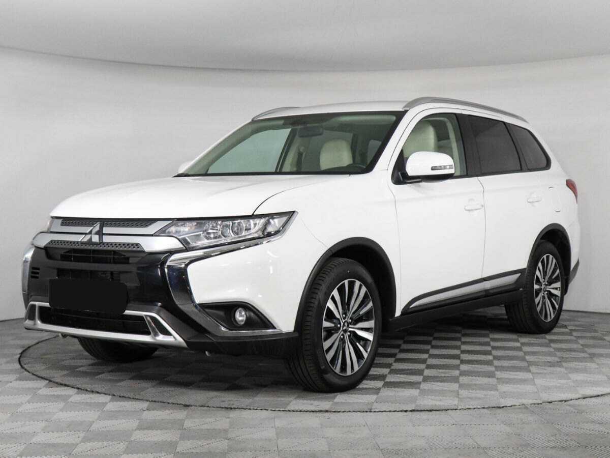 Mitsubishi Outlander с пробегом — 2021 год. Фото: #0