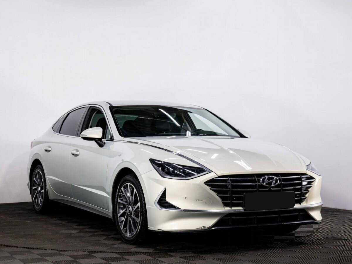 Hyundai Sonata с пробегом — 2020 год. Фото: #2