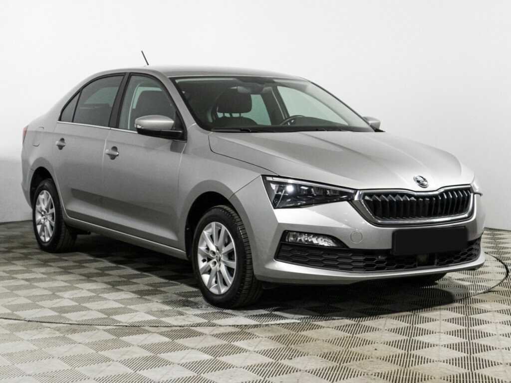 Skoda Rapid с пробегом — 2021 год. Фото: #2