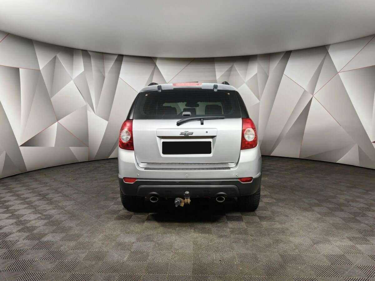Chevrolet Captiva с пробегом — 2013 год. Фото: #7