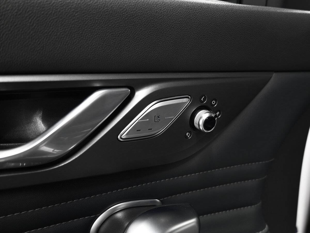 Changan CS95 с пробегом — 2023 год. Фото: #25