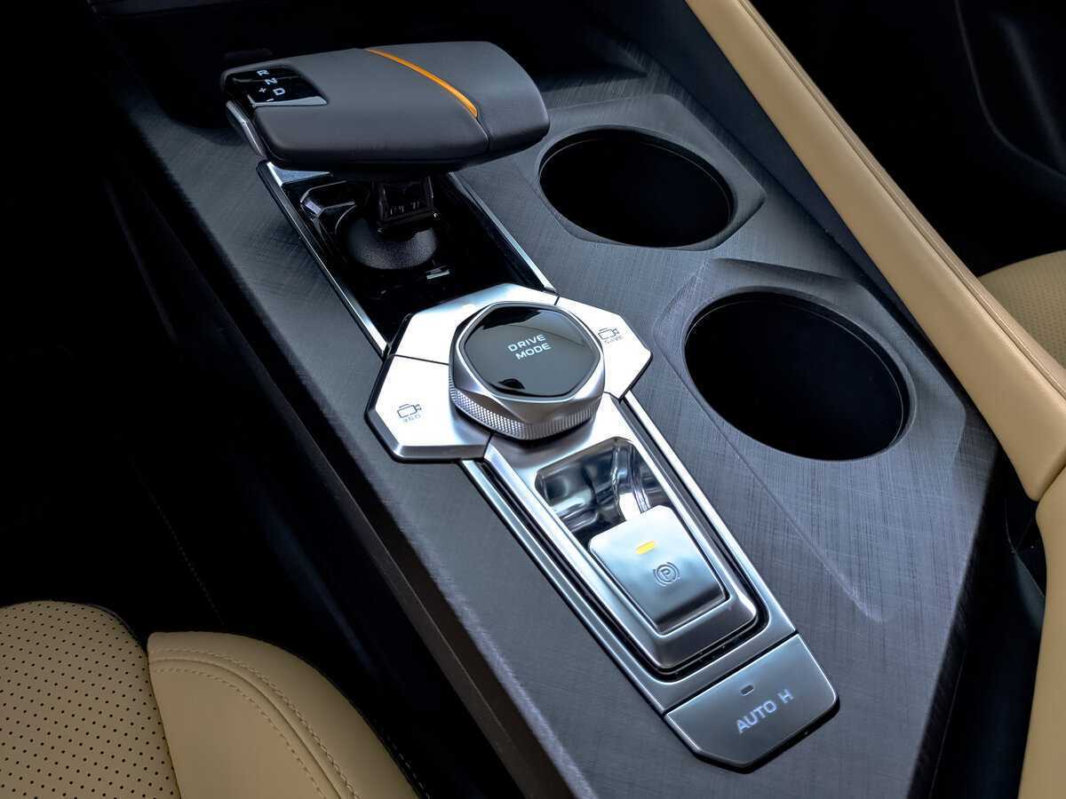 Changan UNI-V с пробегом — 2022 год. Фото: #27